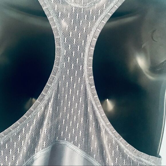 Victoria Secret Sport Gray Mesh Racerback Athletic Tank Top. Size XS - Picture 8 of 9